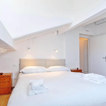 Pantheon Charming Attic | Romeloft Apartment Ngoại thất bức ảnh